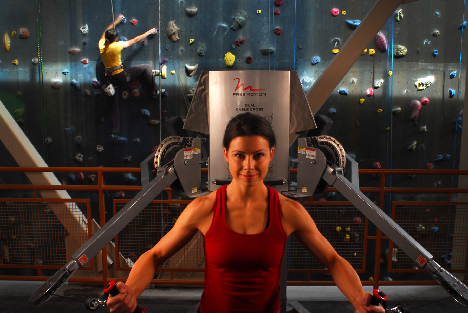 MOMENTUM CLIMBING GYM